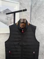 Мужская безрукавка Kiton чёрного цвета, артикул 347177 — фото 4