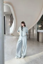 Женская джинсовая куртка Dior голубого цвета, артикул 347200 — фото 4