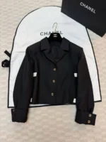 Женский костюм Chanel чёрного цвета, артикул 347206 — фото 3