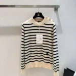 Женский свитер Chanel чёрно-белого цвета, артикул 347212