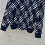 Женский бомбер Burberry тёмно-синего цвета, артикул 347251 — фото 4