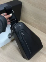 Мужская сумка-слинг MONTBLANC чёрного цвета, артикул 347319 — фото 4