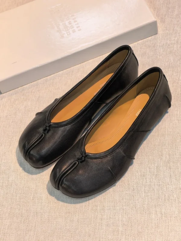 Балетки MAISON MARGIELA