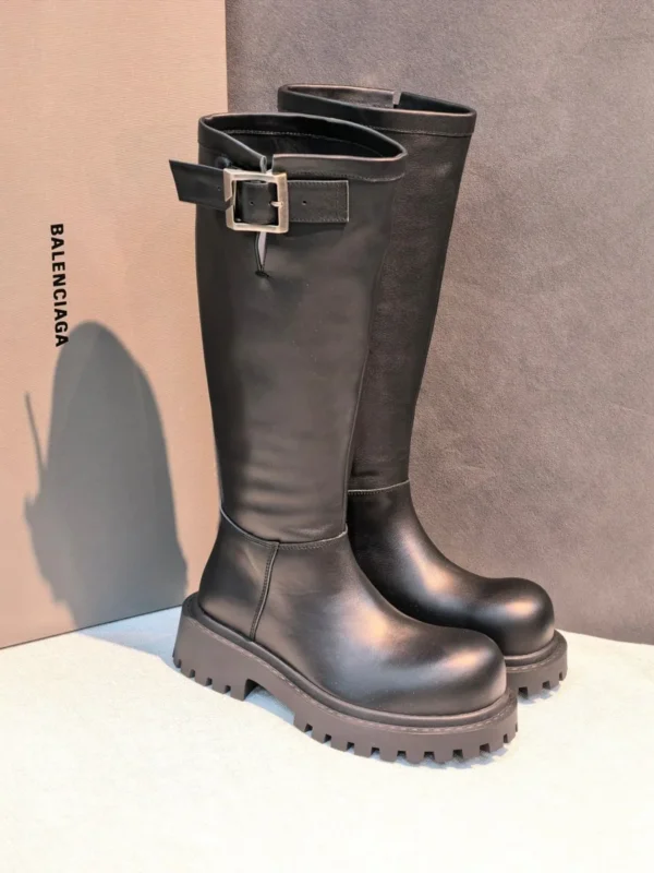 Сапоги BALENCIAGA