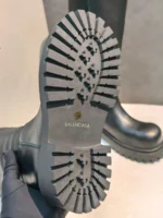 Женские сапоги Balenciaga чёрного цвета, артикул 347338 — фото 6