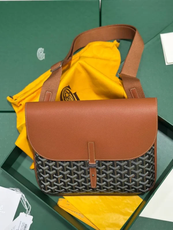 Сумка мессенджер GOYARD