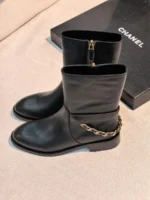 Женские полусапоги Chanel чёрного цвета, артикул 347461 — фото 2