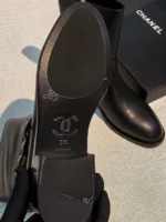 Женские полусапоги Chanel чёрного цвета, артикул 347461 — фото 5