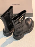 Женские ботинки Balenciaga чёрного цвета, артикул 347464 — фото 4