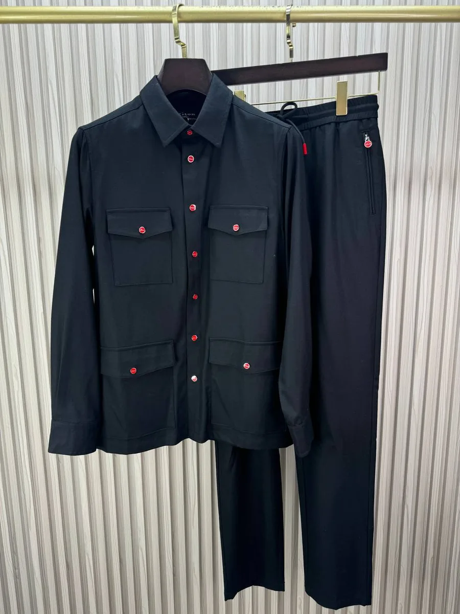 347533_1 Мужской костюм Kiton чёрного цвета, артикул 347533