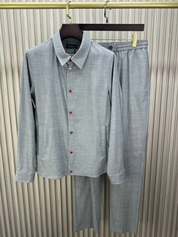 Костюм из тонкого кашемира KITON