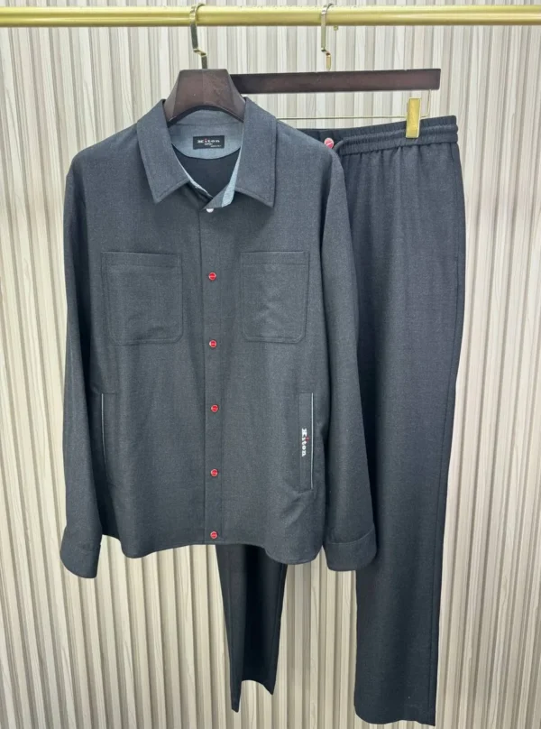 Костюм из тонкого кашемира KITON