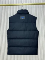 Мужская безрукавка Kiton чёрного цвета, артикул 347587 — фото 2