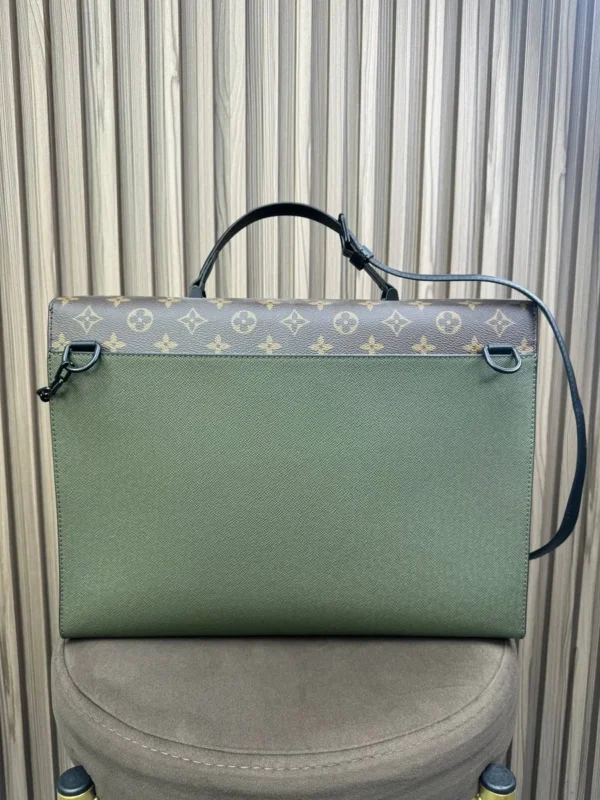 Портфель LOUIS VUITTON — фото 2