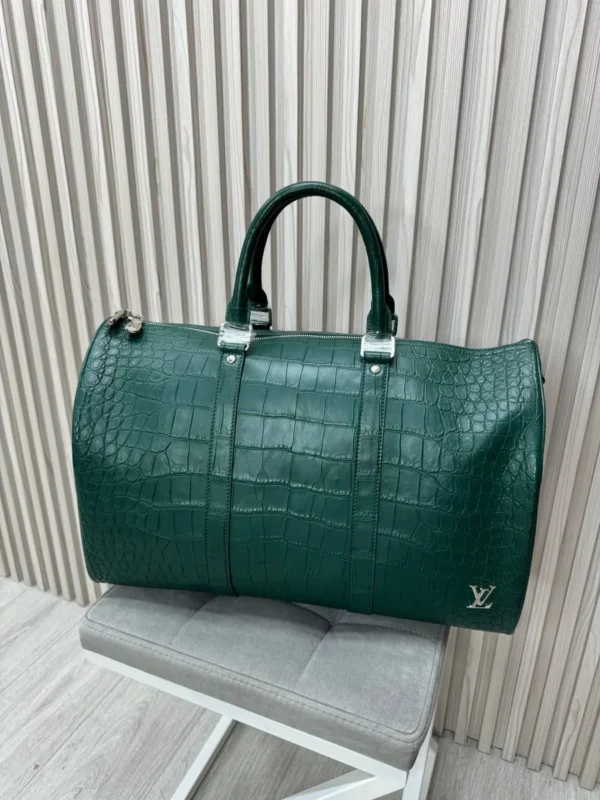 Дорожная сумка LOUIS VUITTON из натуральной кожи крокодила 🐊
