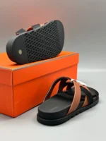 Мужские шлепанцы Hermes коричневого цвета, артикул 347615 — фото 5