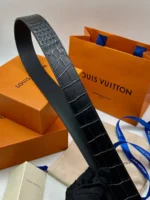 Мужской ремень Louis Vuitton чёрного цвета, артикул 347625 — фото 4