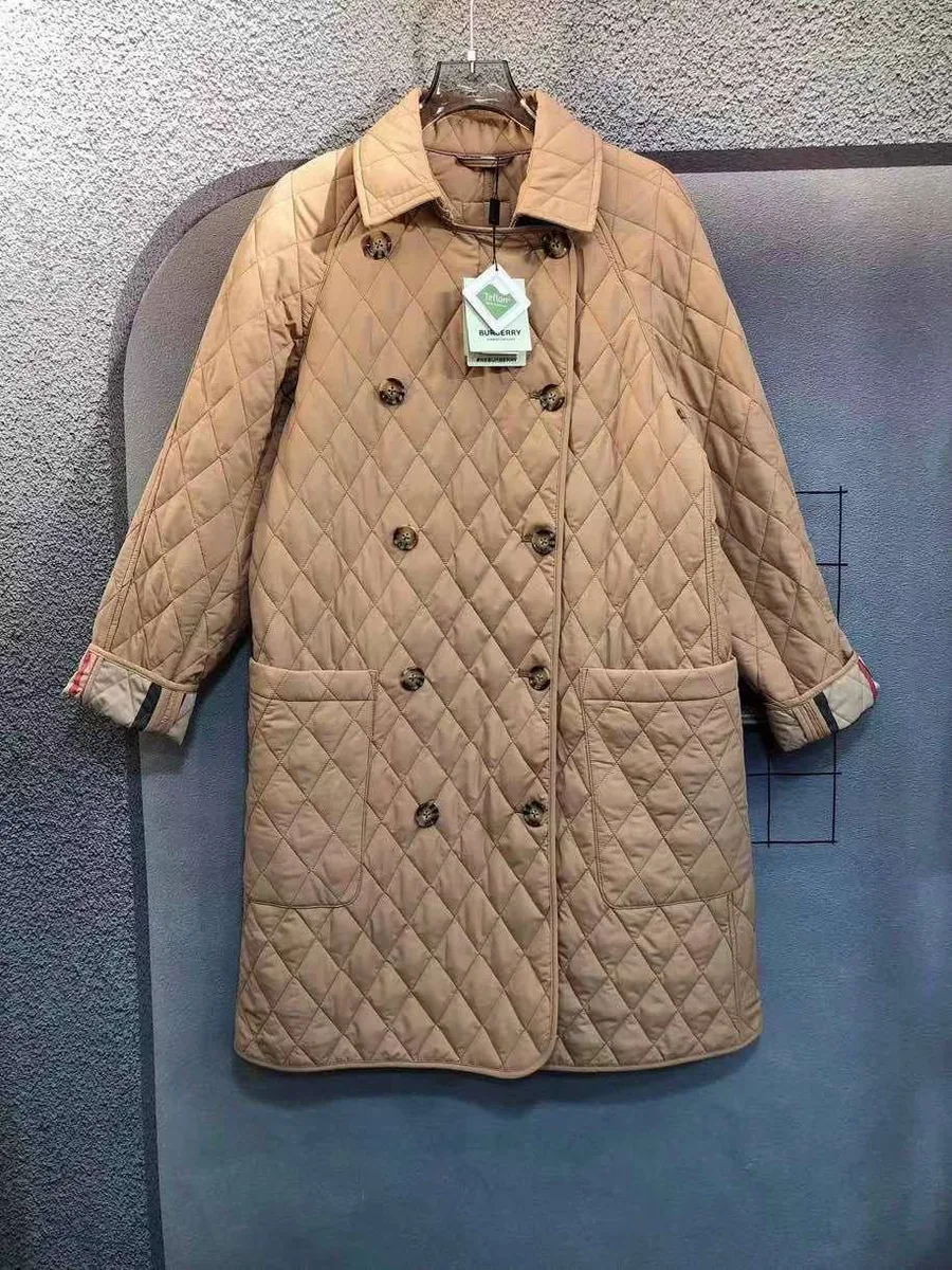 347701_1 Женская куртка Burberry бежевого цвета, артикул 347701