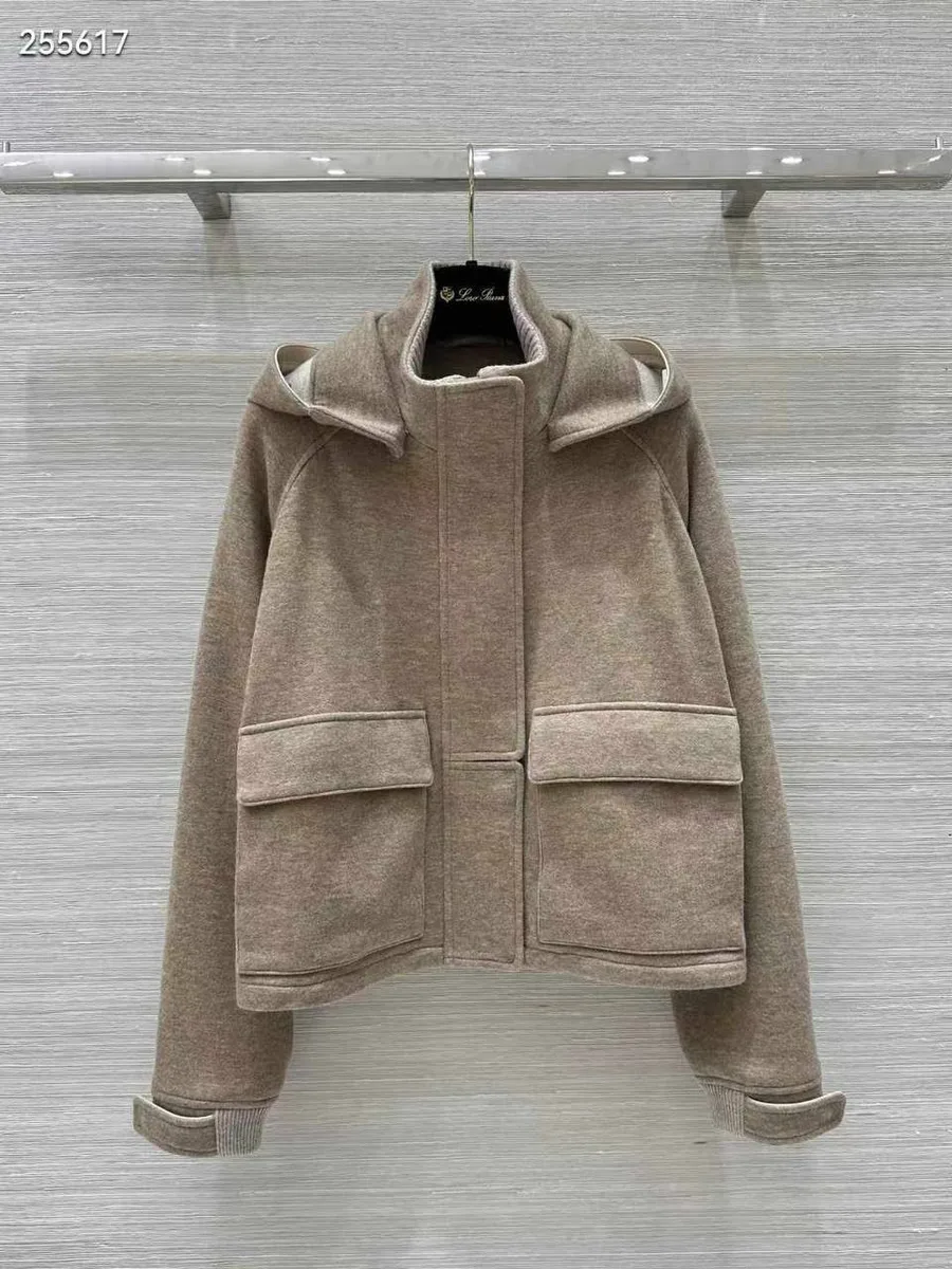 347703_1 Женское пальто Loro Piana бежевого цвета, артикул 347703