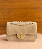 Женская сумка Chanel бежевого цвета, артикул 347709