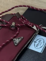 Мужская сумка мессенджер Prada бордового цвета, артикул 347763 — фото 5