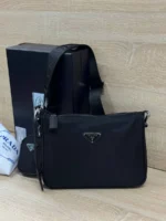 Мужская сумка мессенджер Prada чёрного цвета, артикул 347765