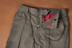 Мужские полуклассические брюки Kiton серого цвета, артикул 347923 — фото 4