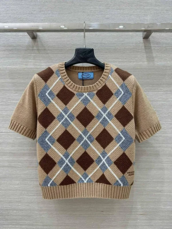 Футболка PRADA