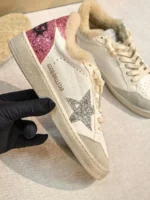 Женские зимние кеды Golden Goose белого цвета, артикул 348156 — фото 3