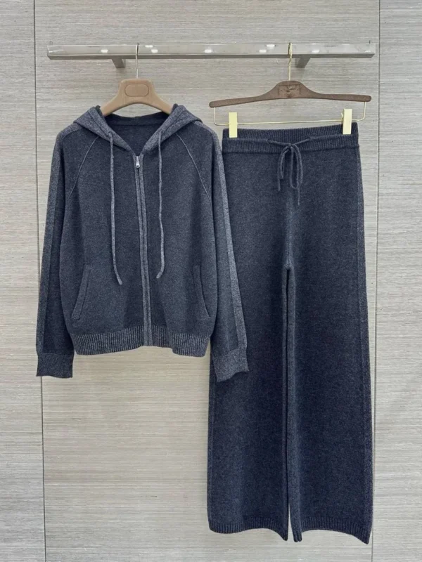 Спортивный костюм LORO PIANA