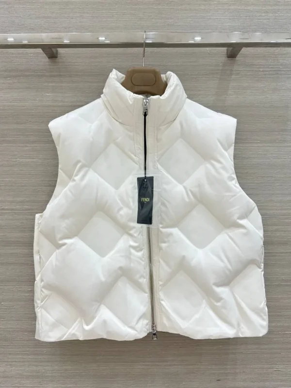Безрукавка FENDI