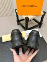 Мужские кроссовки Louis Vuitton чёрного цвета, артикул 348334 — фото 8