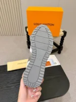 Мужские кроссовки Louis Vuitton белого цвета, артикул 348335 — фото 9