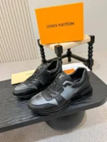 Мужские кроссовки Louis Vuitton чёрного цвета, артикул 348336 — фото 3