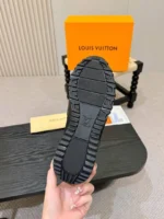 Мужские кроссовки Louis Vuitton чёрного цвета, артикул 348338 — фото 8