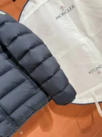 Мужская куртка Moncler тёмно-синего цвета, артикул 348350 — фото 9