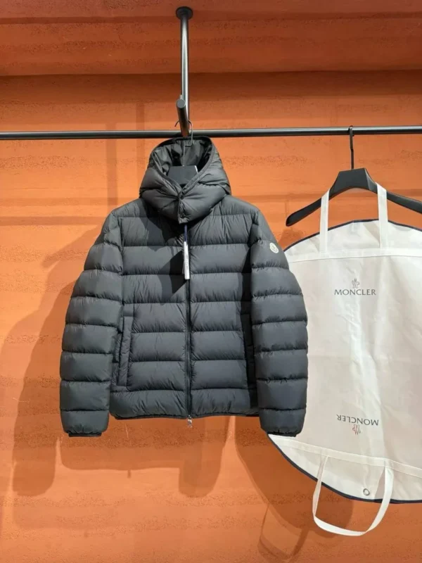 Куртка MONCLER