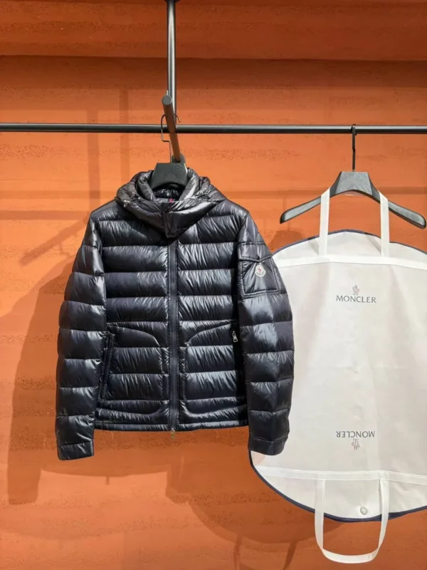 Куртка MONCLER