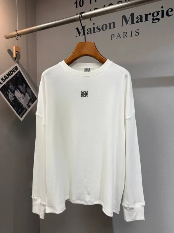 Мужской лонгслив Loewe белого цвета, артикул 348711