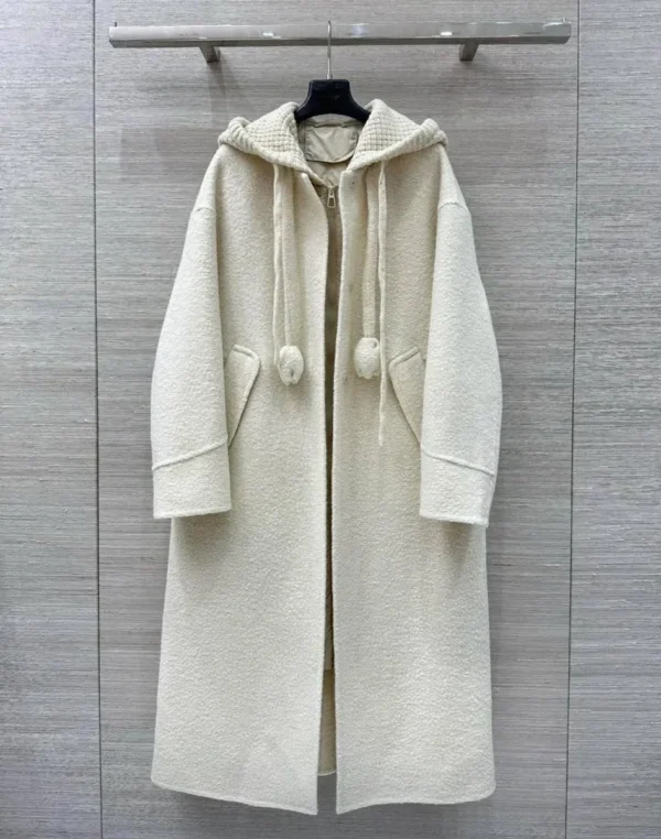 Женское пальто Loro Piana белого цвета, артикул 348456