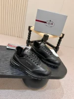 Мужские кроссовки Prada чёрного цвета, артикул 348971