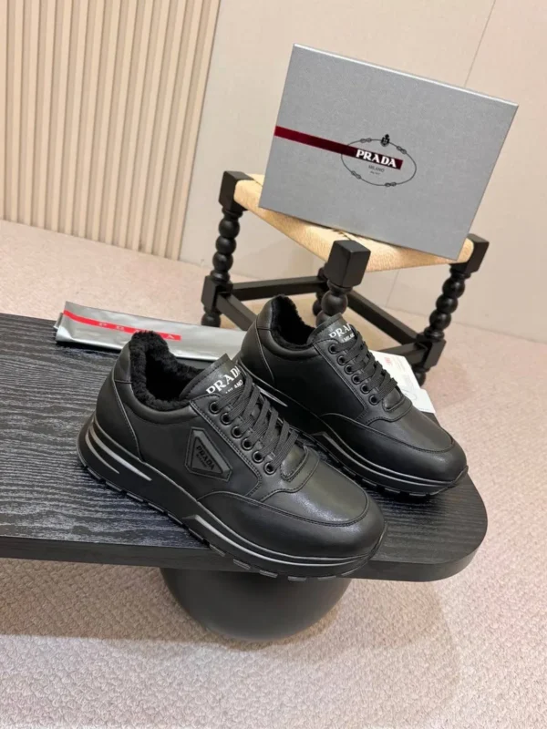 Зимние кроссовки PRADA