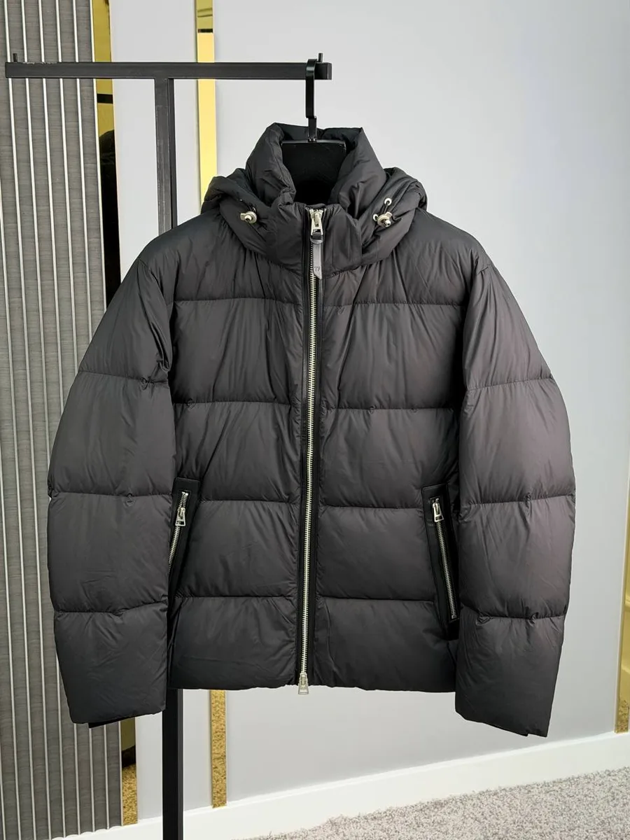 348948_1 Мужская куртка Tom Ford чёрного цвета, артикул 348948