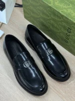 Мужские лоферы Gucci чёрного цвета, артикул 348995 — фото 3