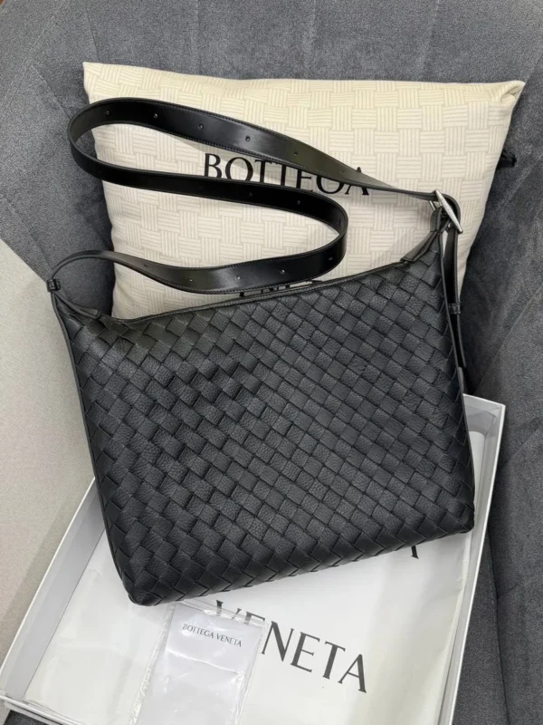 Сумка мессенджер BOTTEGA VENETA — фото 2