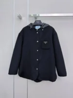 Женская безрукавка Prada чёрного цвета, артикул 348827 — фото 2