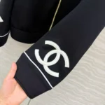 Женский спортивный костюм Chanel чёрного цвета, артикул 348444 — фото 10