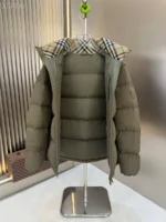 Мужская безрукавка Burberry цвета хаки, артикул 348626 — фото 4