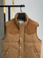 Мужская безрукавка Brunello Cucinelli коричневого цвета, артикул 348896 — фото 4