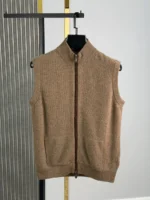 Мужская безрукавка Loro Piana коричневого цвета, артикул 348946